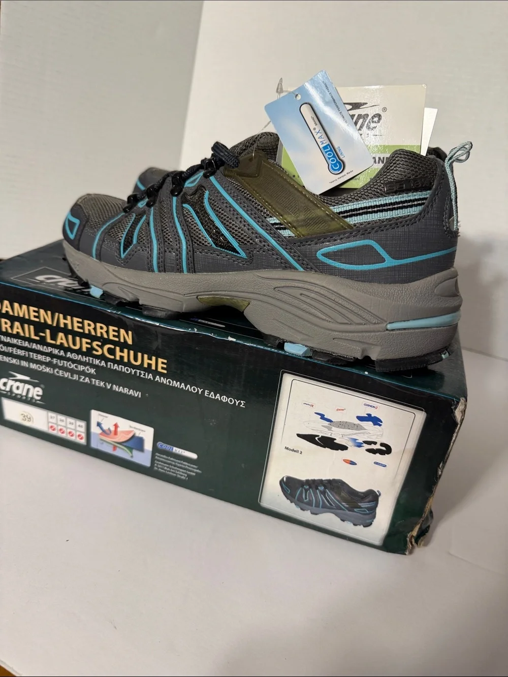 Men's Athletic Trail Shoes - Gray with Teal Accents